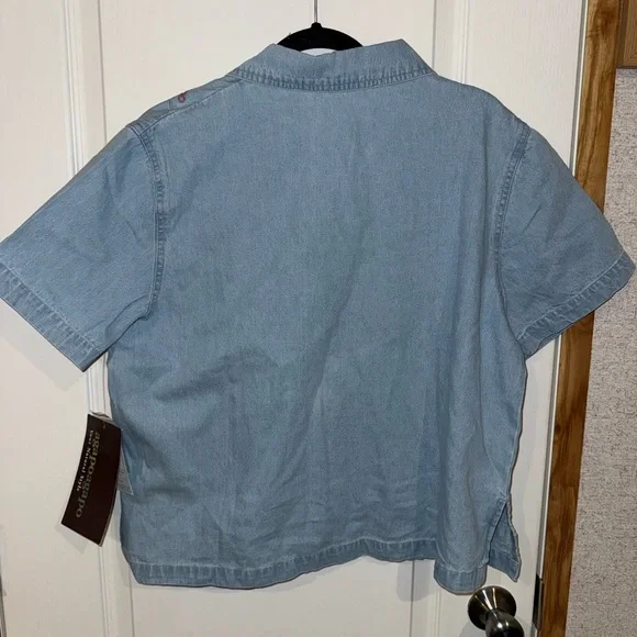 Agapo vintage inspired Embroidered Denim Short Sleeve Top - Picture 2 of 3